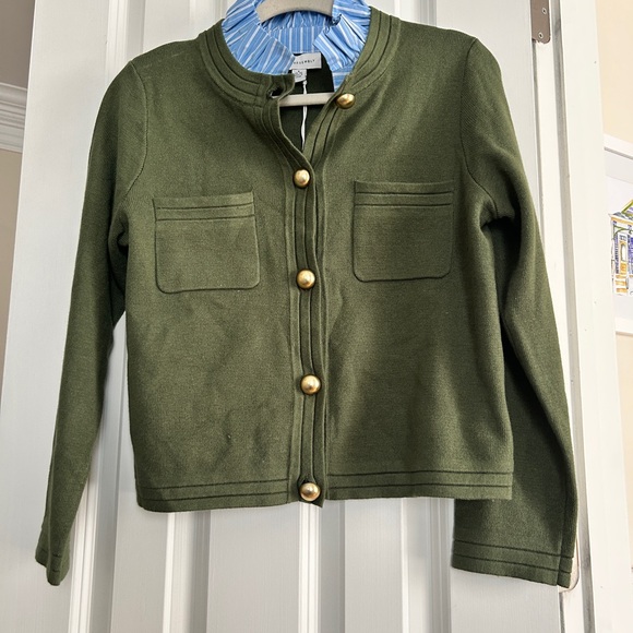 Elegant Olive Cardigan with Gold Buttons - Picture 1 of 3
